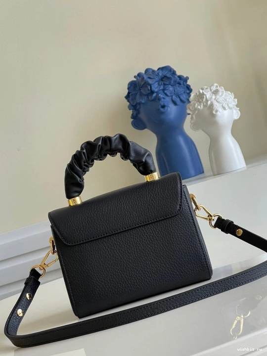 WIS TWIST LOUIS PM VUITTON 1116